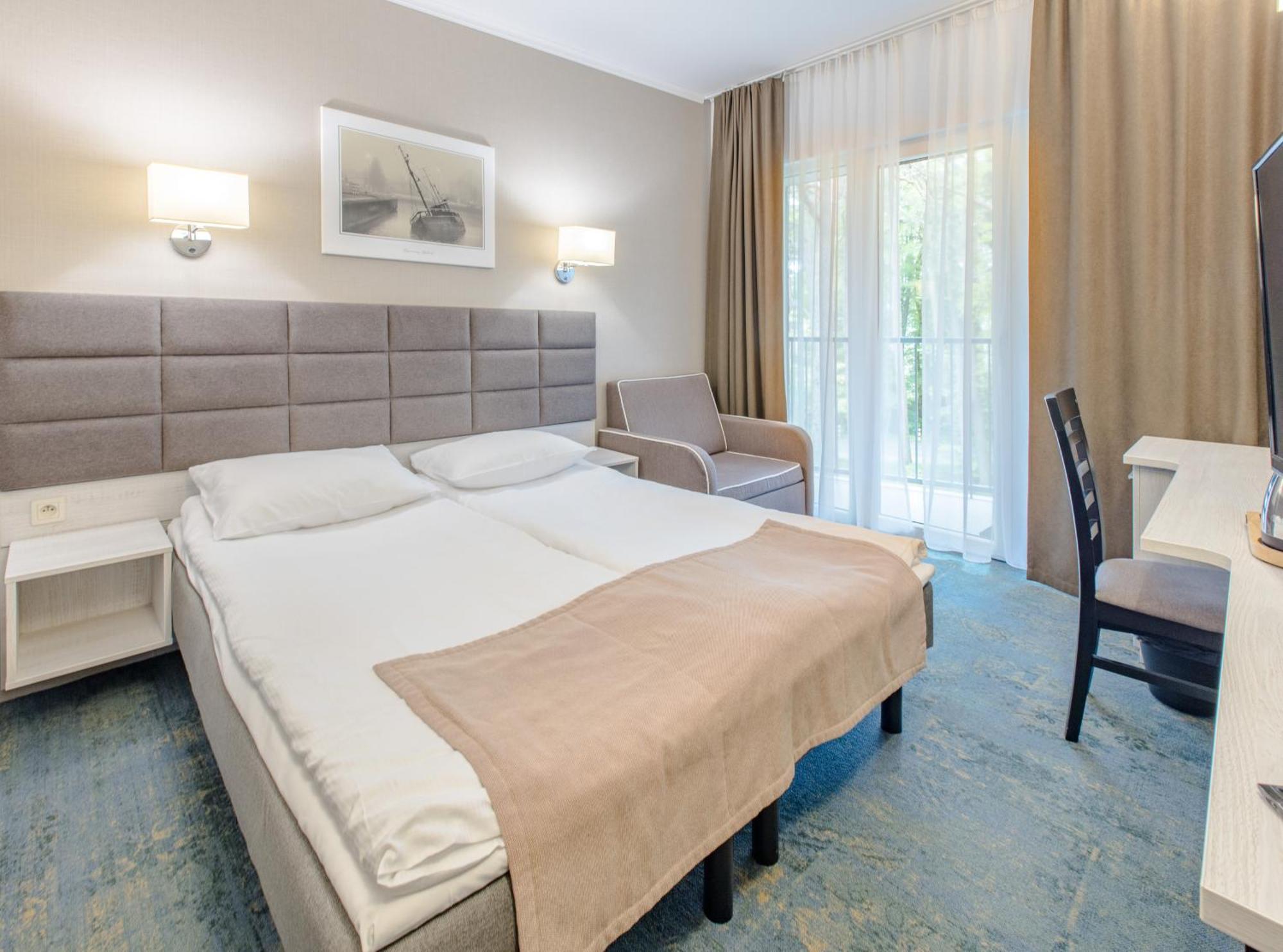Waterside Resort Darlowko Eksteriør bilde