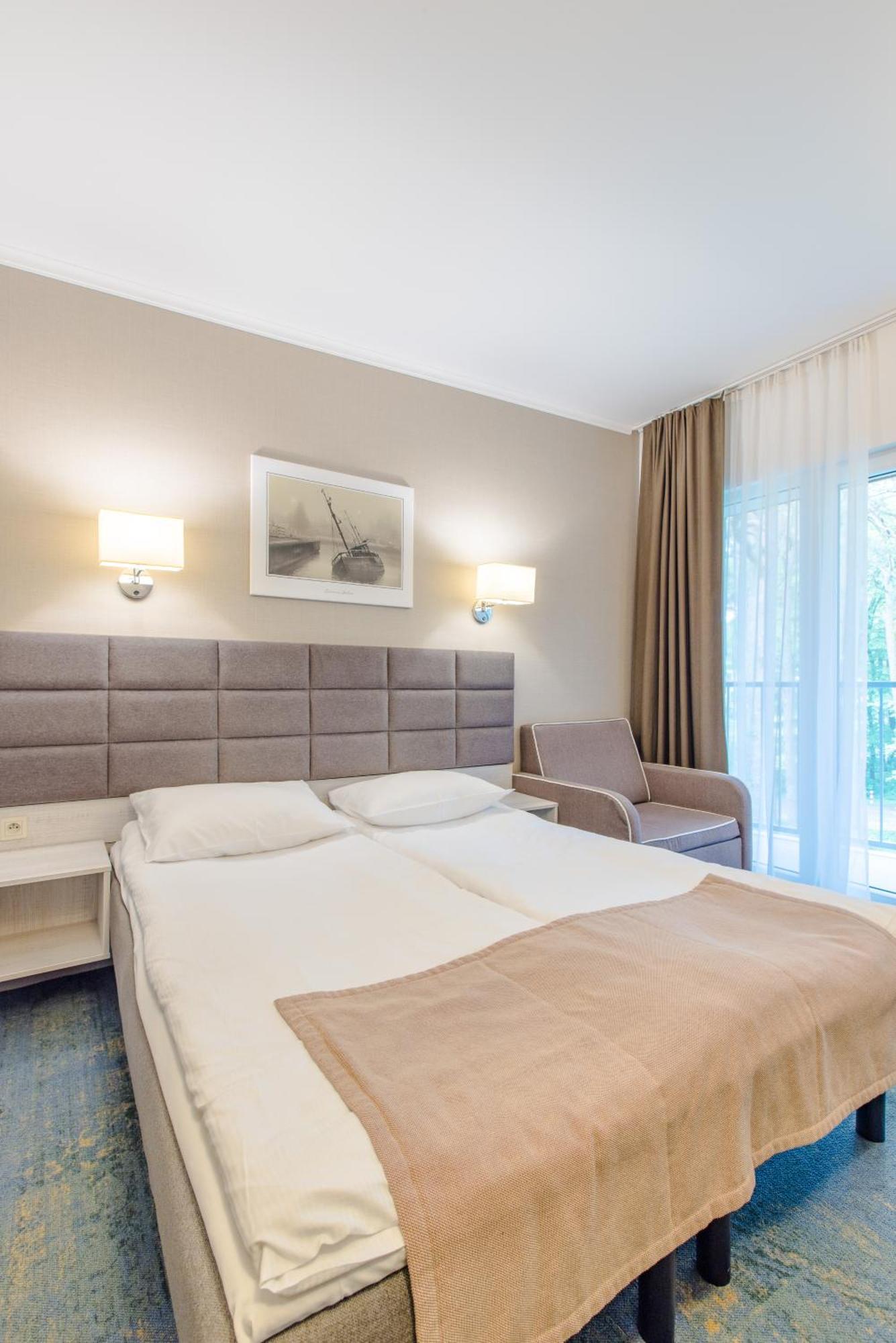 Waterside Resort Darlowko Eksteriør bilde